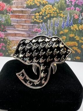 Elephant Clamper Bracelet Houndstooth Pattern